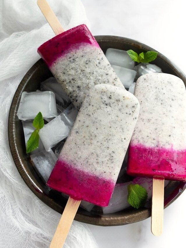 Tropical dragonfruit popsicles